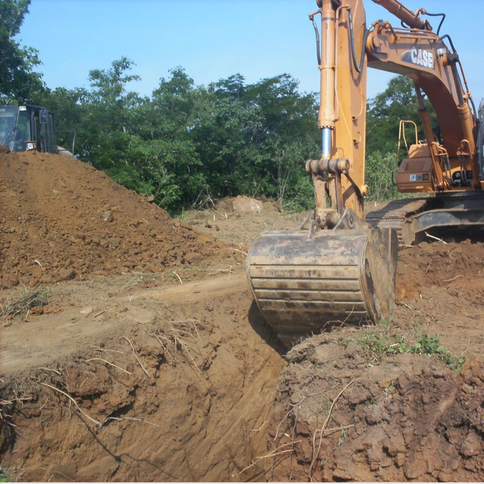 Construcción de fosas.