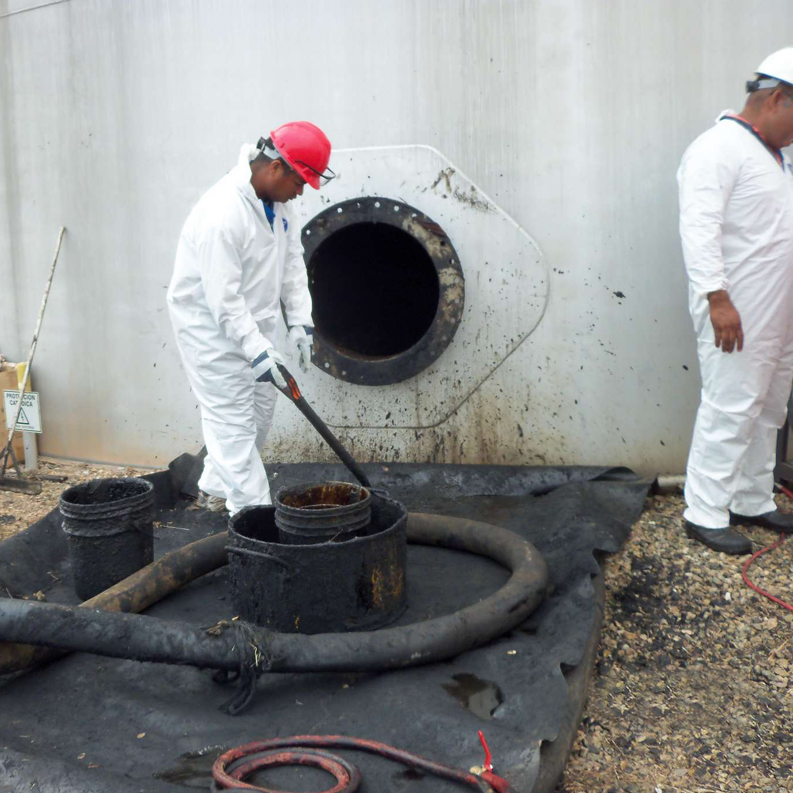 Limpieza de tanques Industriales.